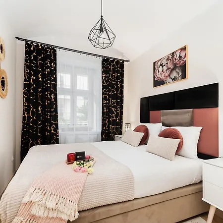 - Loftaffair Διαμέρισμα Krasków